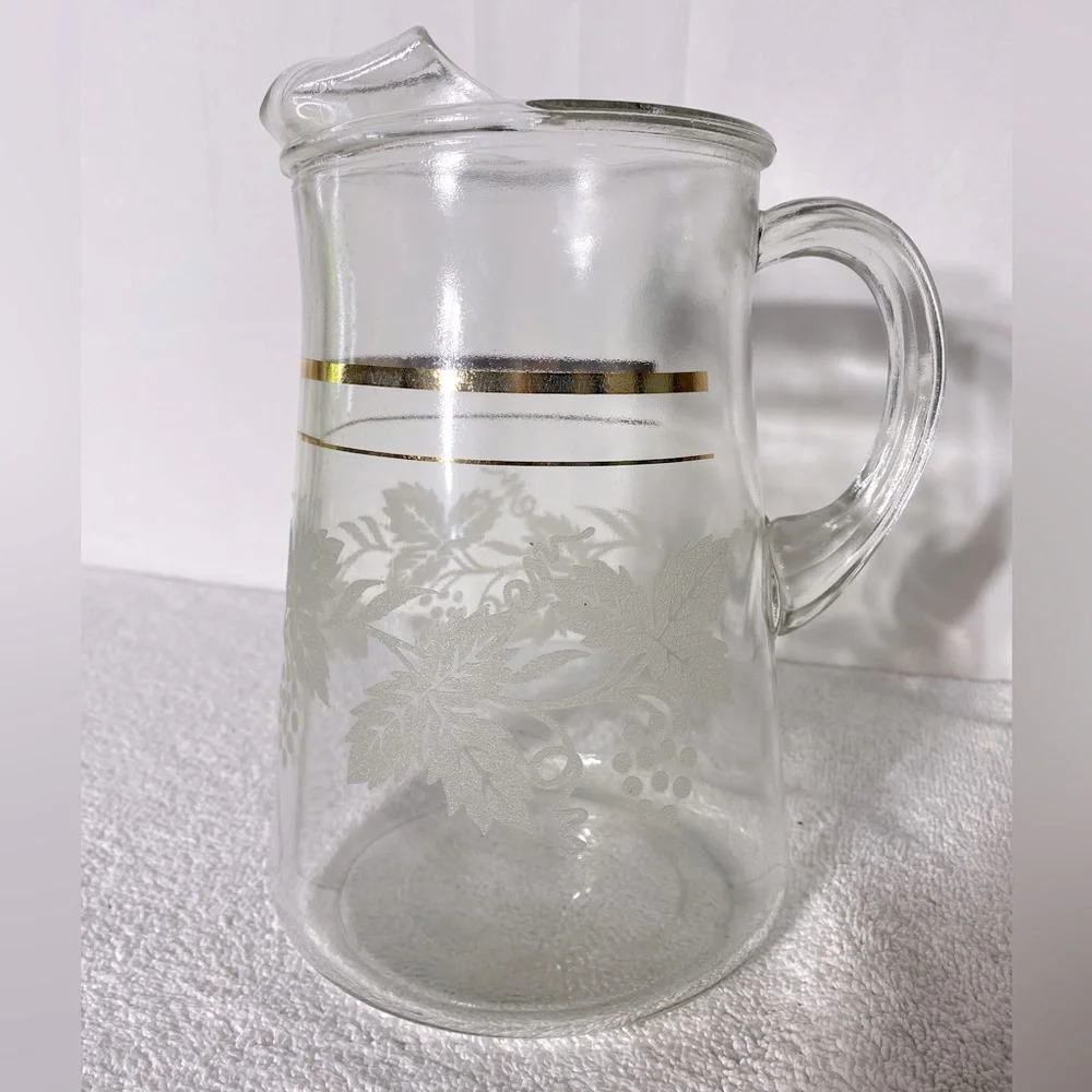 Vintage Bartlett Collins Frosted Grape Leaf Glass Pitcher W Gold Trim